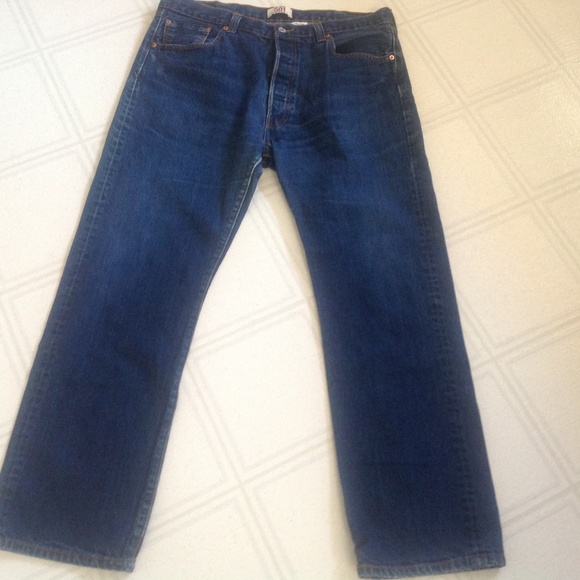 Levi s jeans 38x32 - Picture 1 of 3